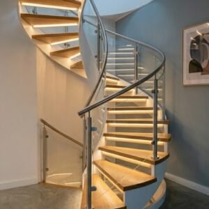 Zestaw animowany pod schody kręcone